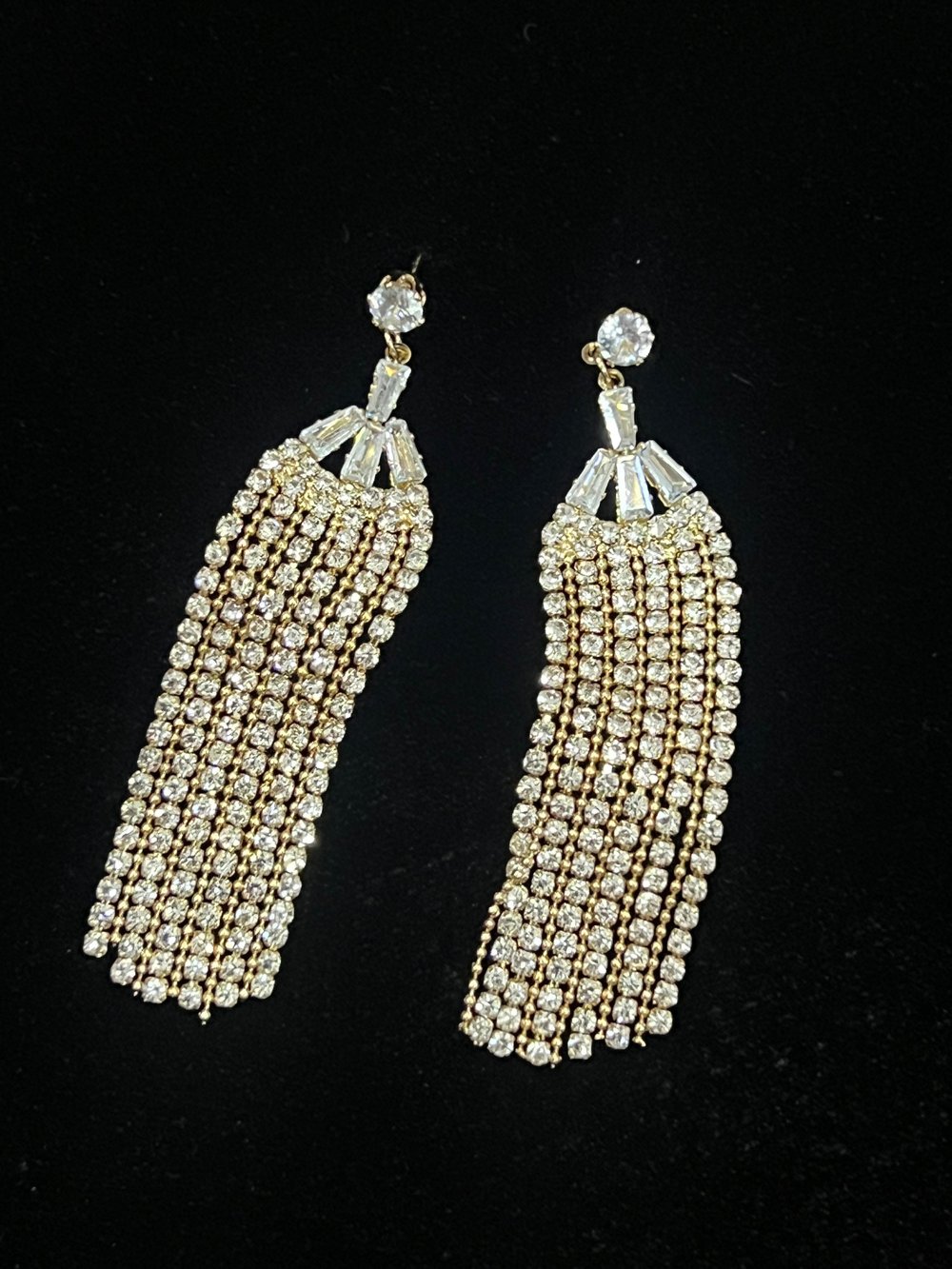Gold Taş İşlemeli Küpe
