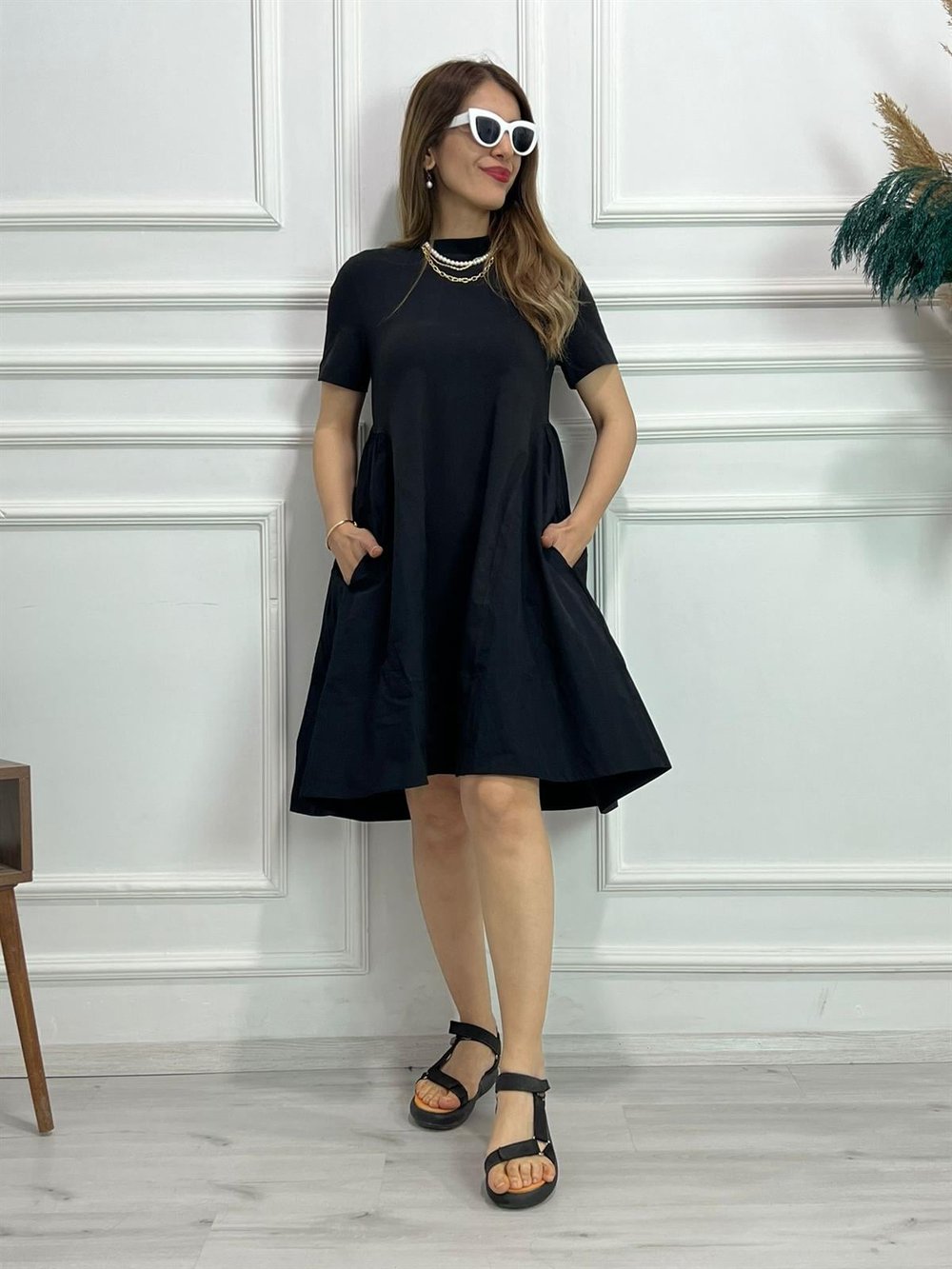 Halle Marka Model Siyah Asimetrik Elbise