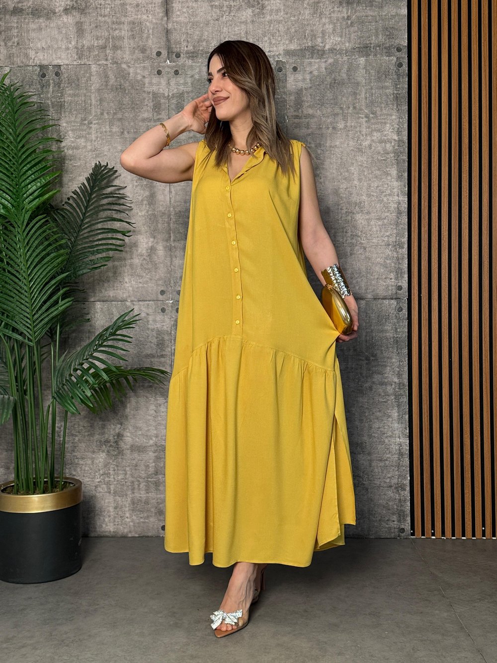 Lindy Hardal Omuzları Büzgülü Elbise