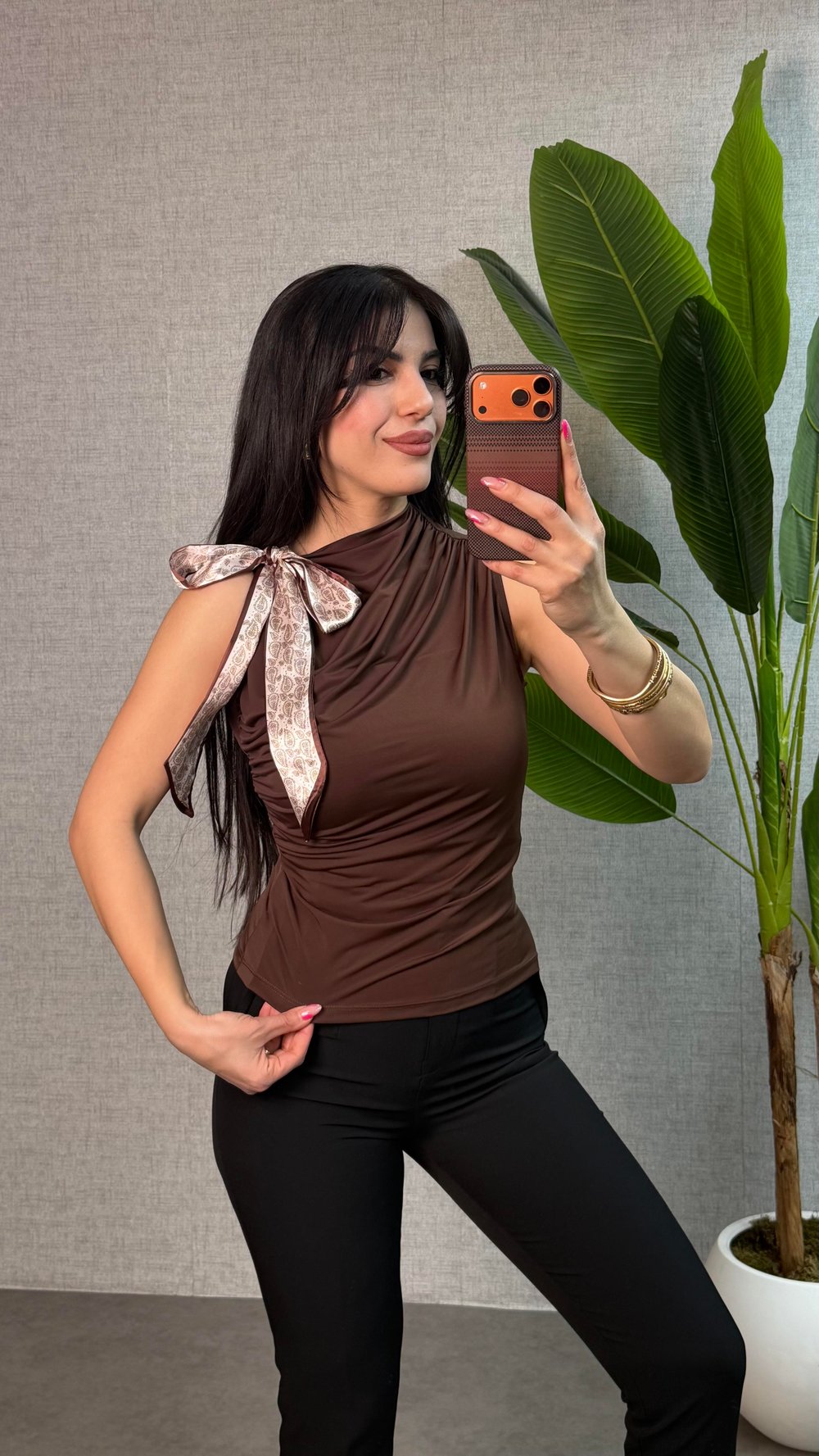 Mendy Kahverengi Kuşaklı Sandy Bluz