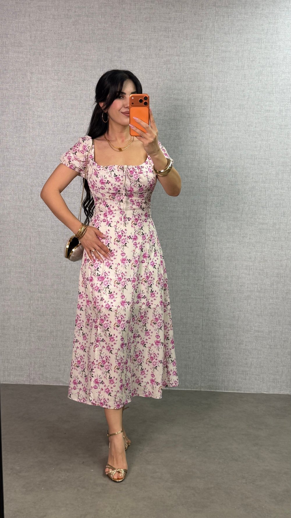 Mille Pembe Çiçek Desenli Yaka Bağcıklı Viskon Elbise