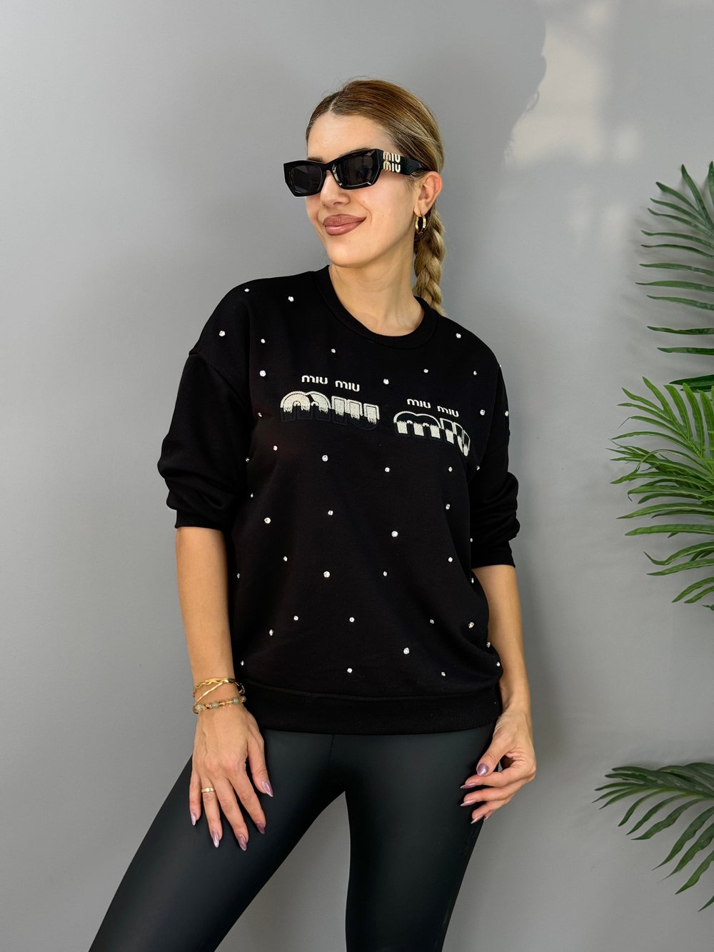 Muyi Siyah Baskılı Taşlı SweatShirt