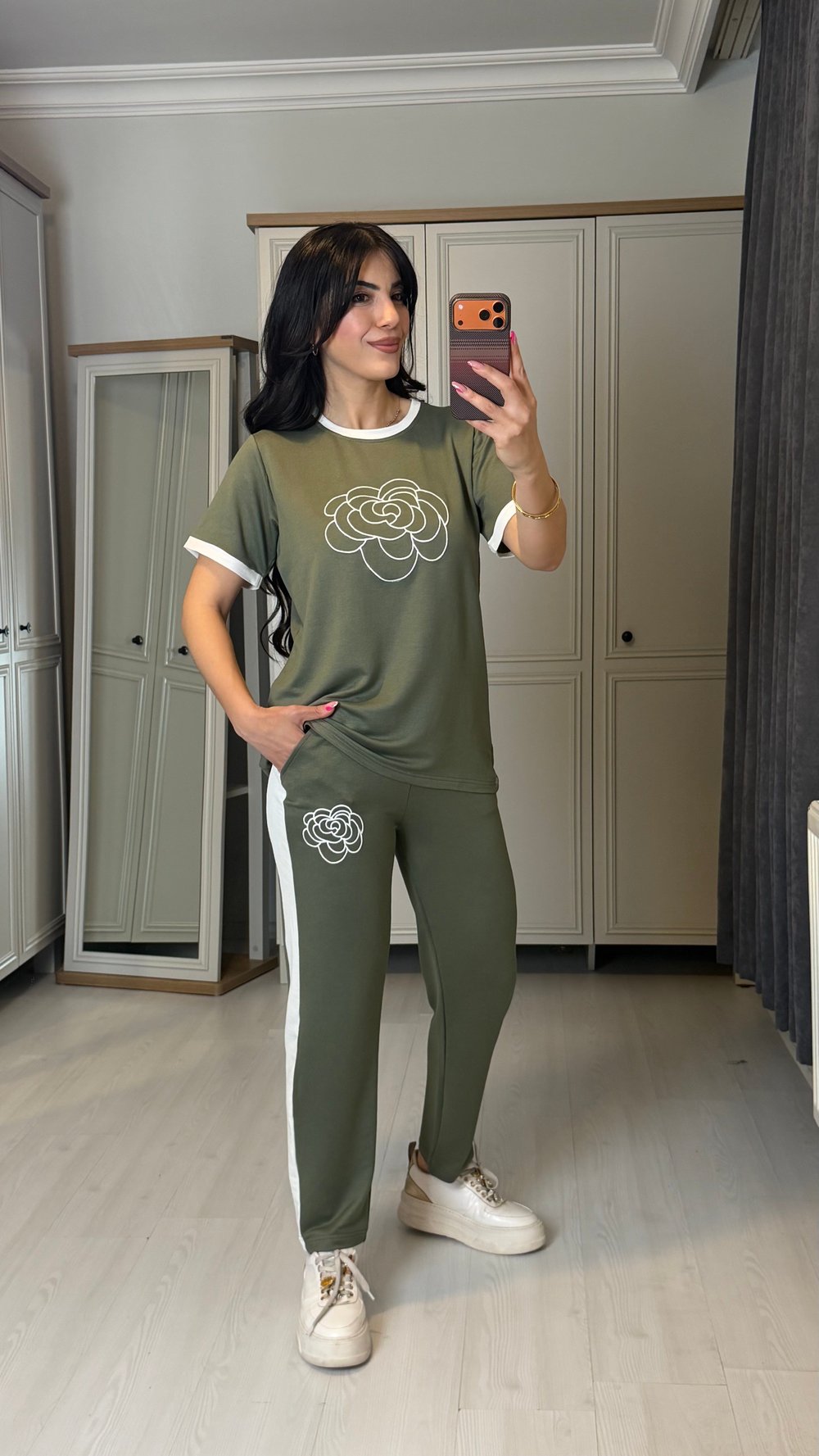 Nica Haki Yeşil Nakışlı İkili Takım