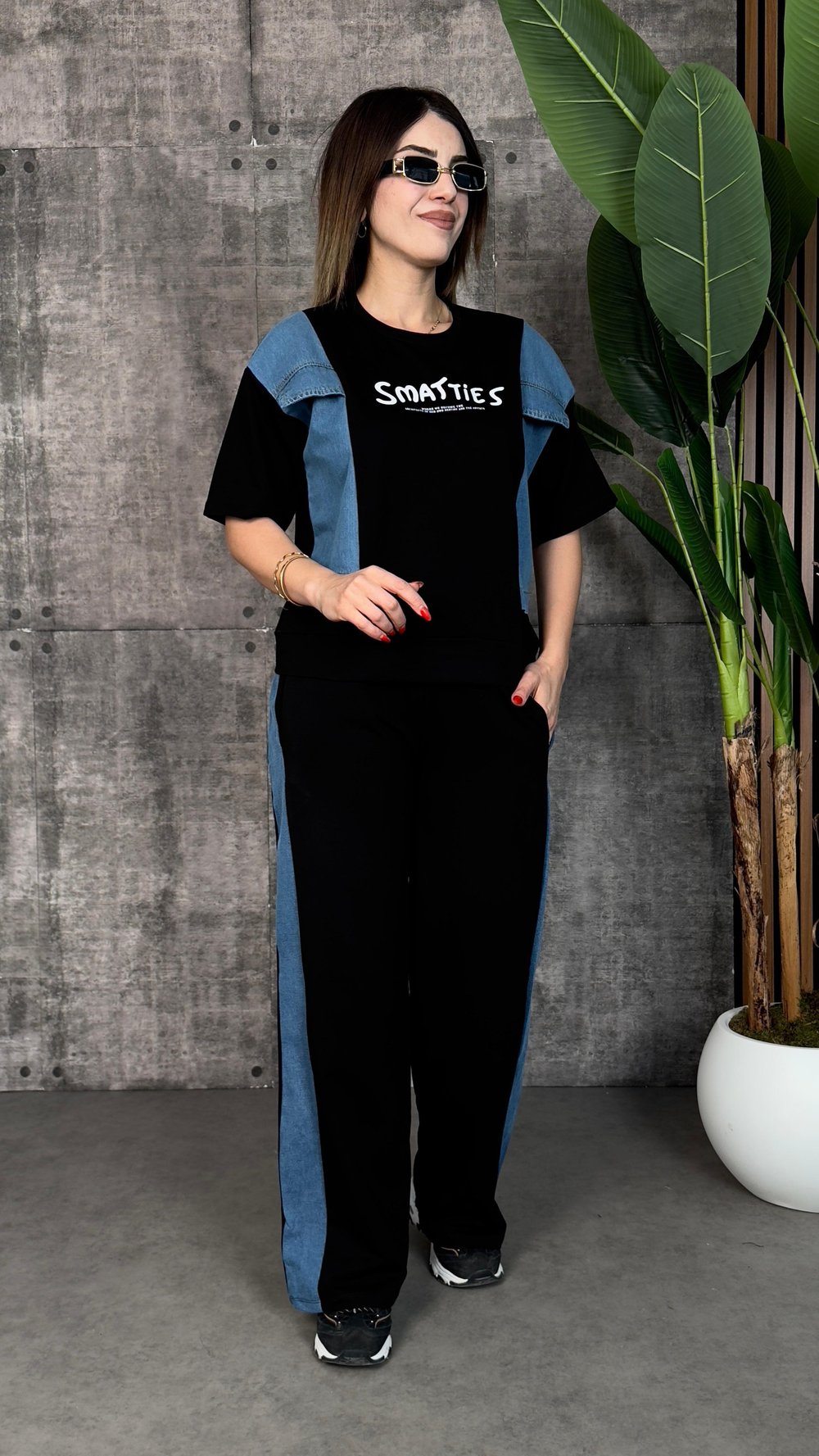 Smat Siyah Yazı Baskılı Jean Detaylı İkili Takım