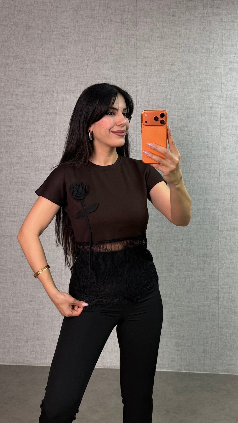 Vonny Kahverengi Gül İşlemeli Dantel Detaylı Bluz
