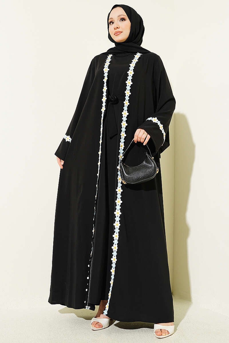 Çiçek Motifli Kuşaklı Abaya Siyah