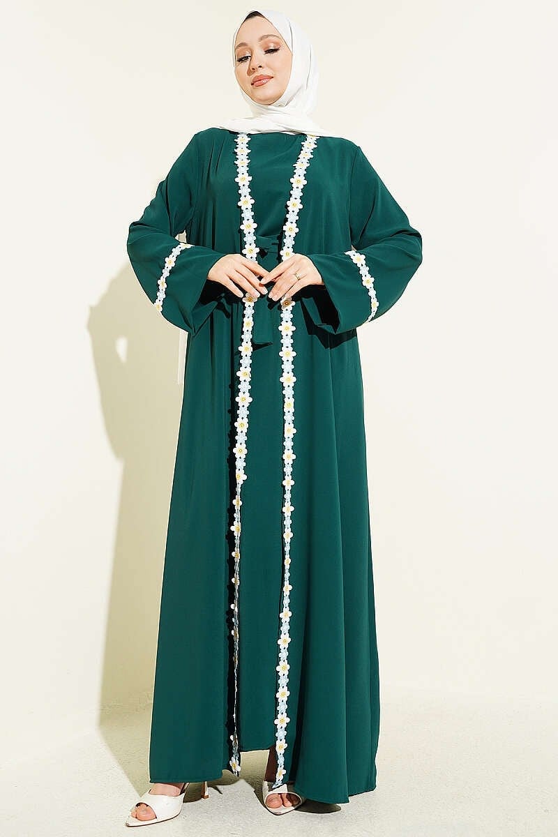 Çiçek Motifli Kuşaklı Abaya Zümrüt