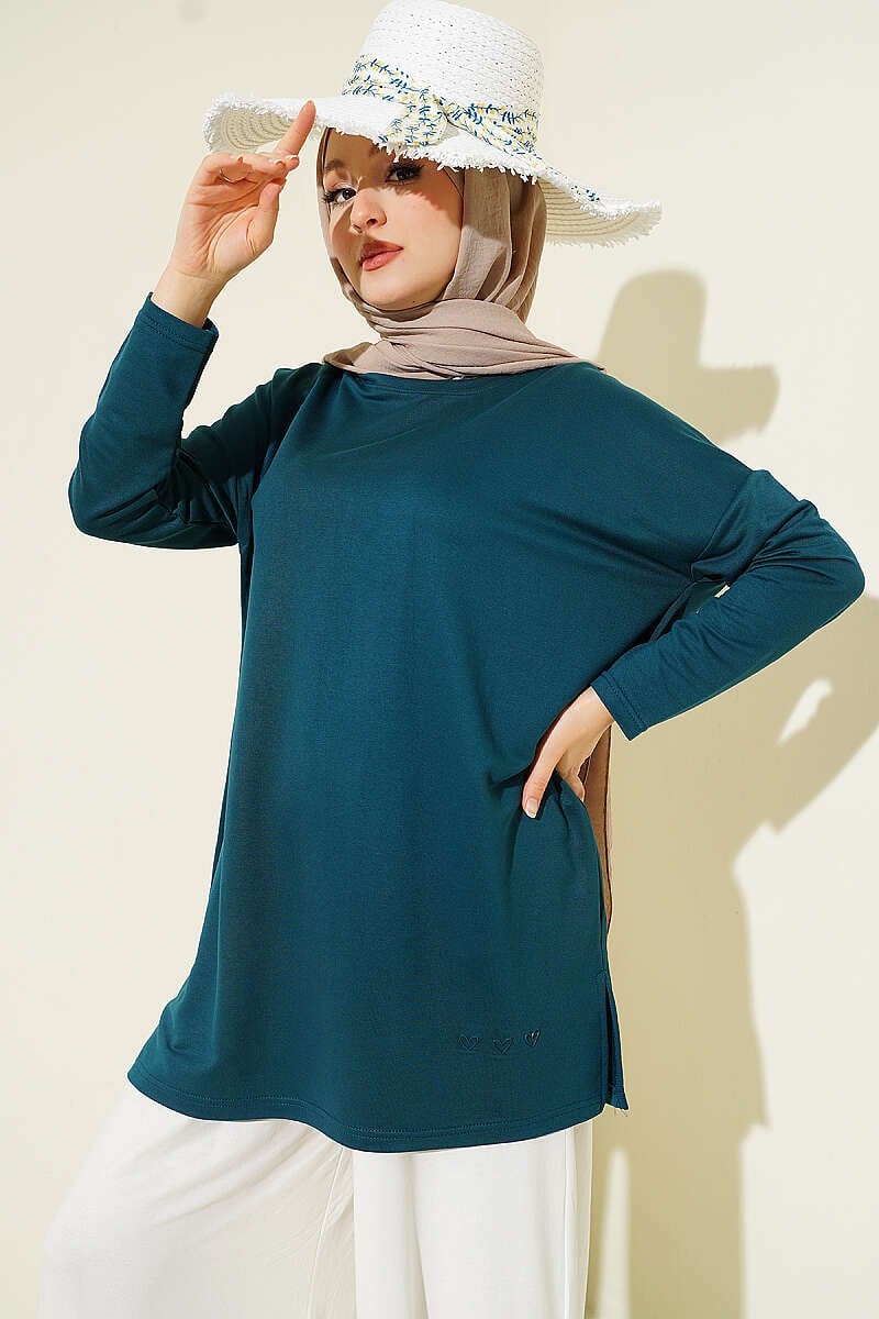 Kalp Detaylı Basic Tunik Petrol