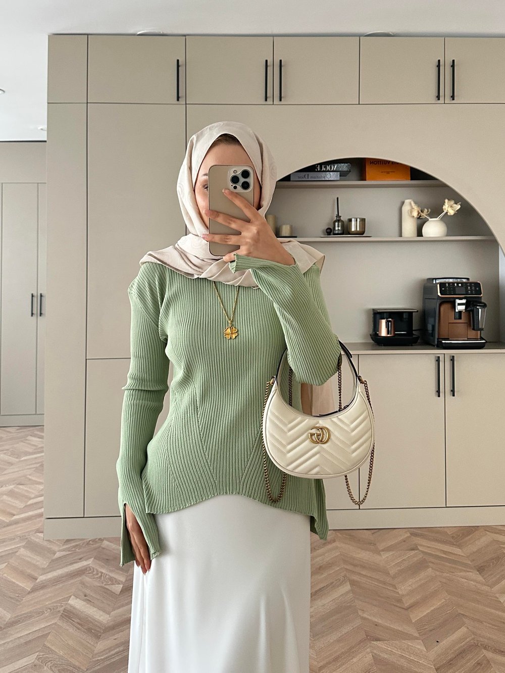 Ada Triko Kazak Çağla