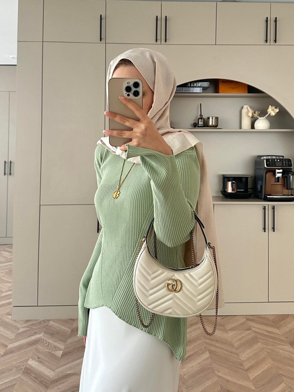 Ada Triko Kazak Çağla