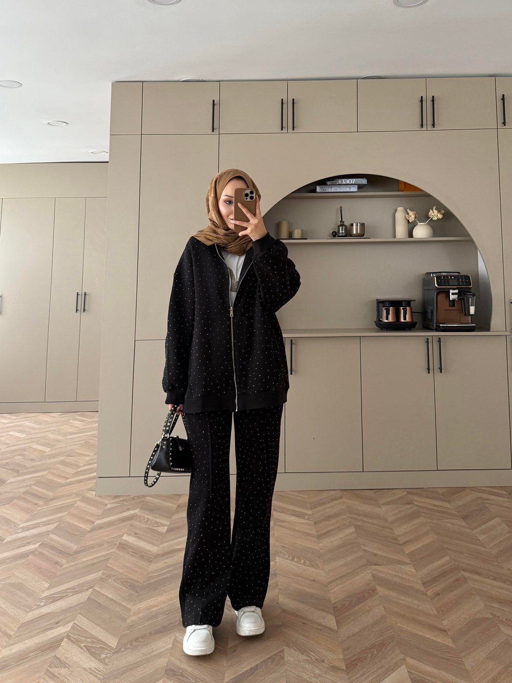 Aida Taşlı Üç İplik Takım Siyah