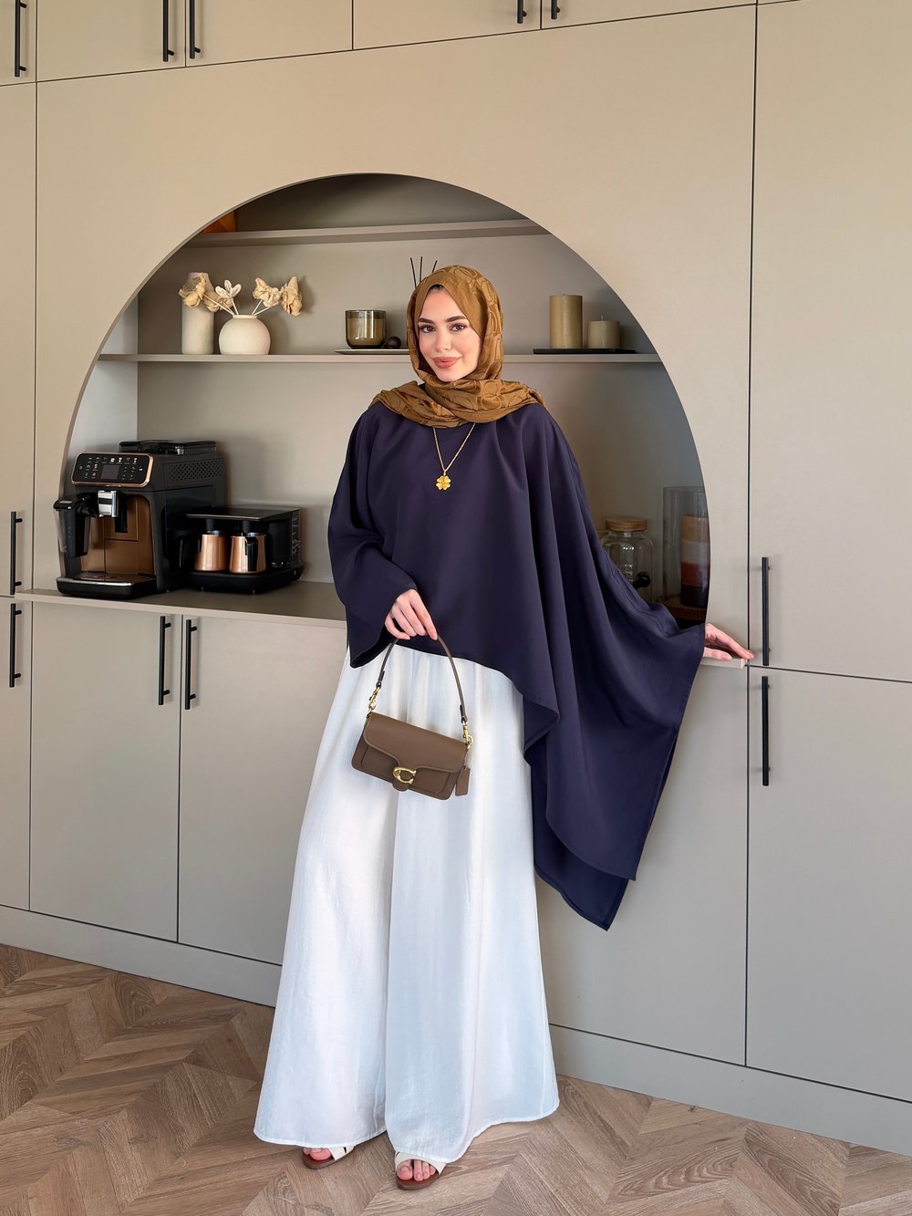Asya Asimetrik Kesim Bluz Lacivert (4509)