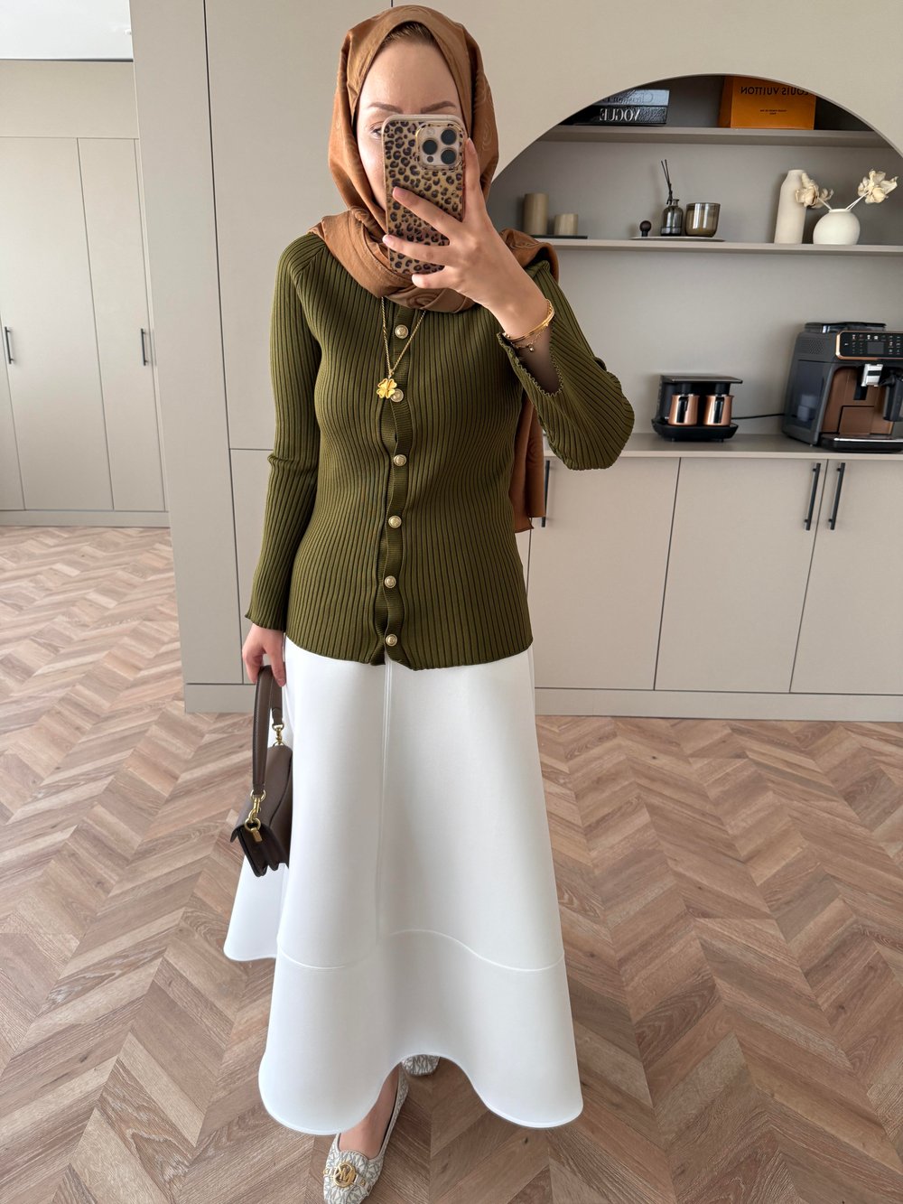 Aura Hırka Haki