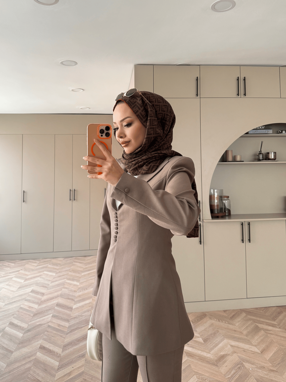 Biri Düğme Detaylı Blazer Takım Vizon (26042)