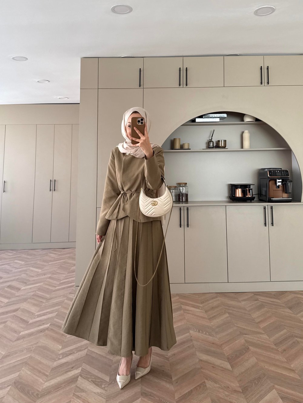 Arna Broş Detaylı Pileli Etekli Takım Haki (4067)