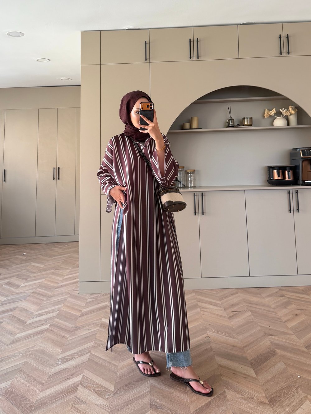 Ely Çizgili Saten Yırtmaçlı Bluz Kahve (4536)