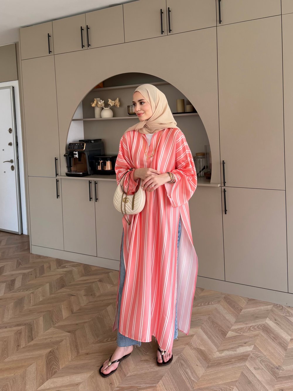 Ely Çizgili Saten Yırtmaçlı Bluz  Somon (4536)