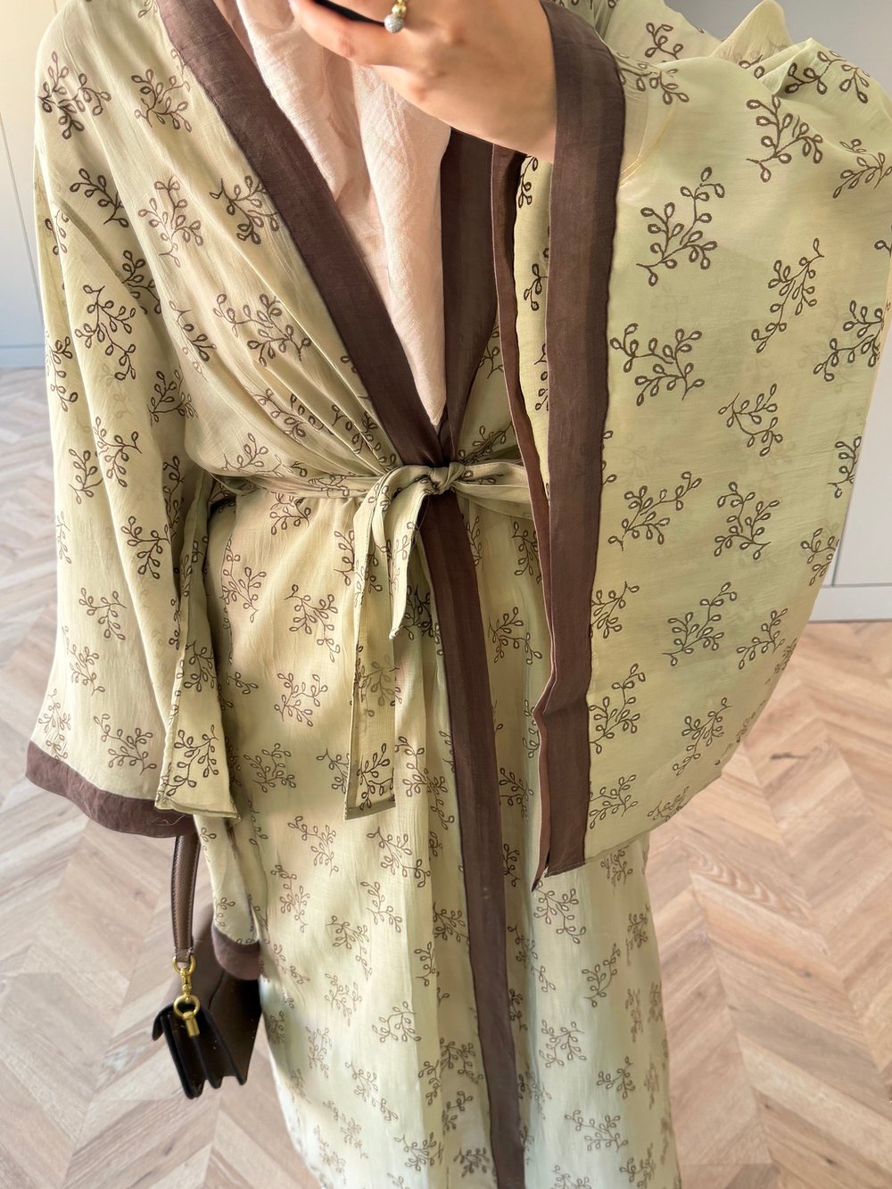 Hira Nakış İşlemeli Kimono Ada Çayı (5097)