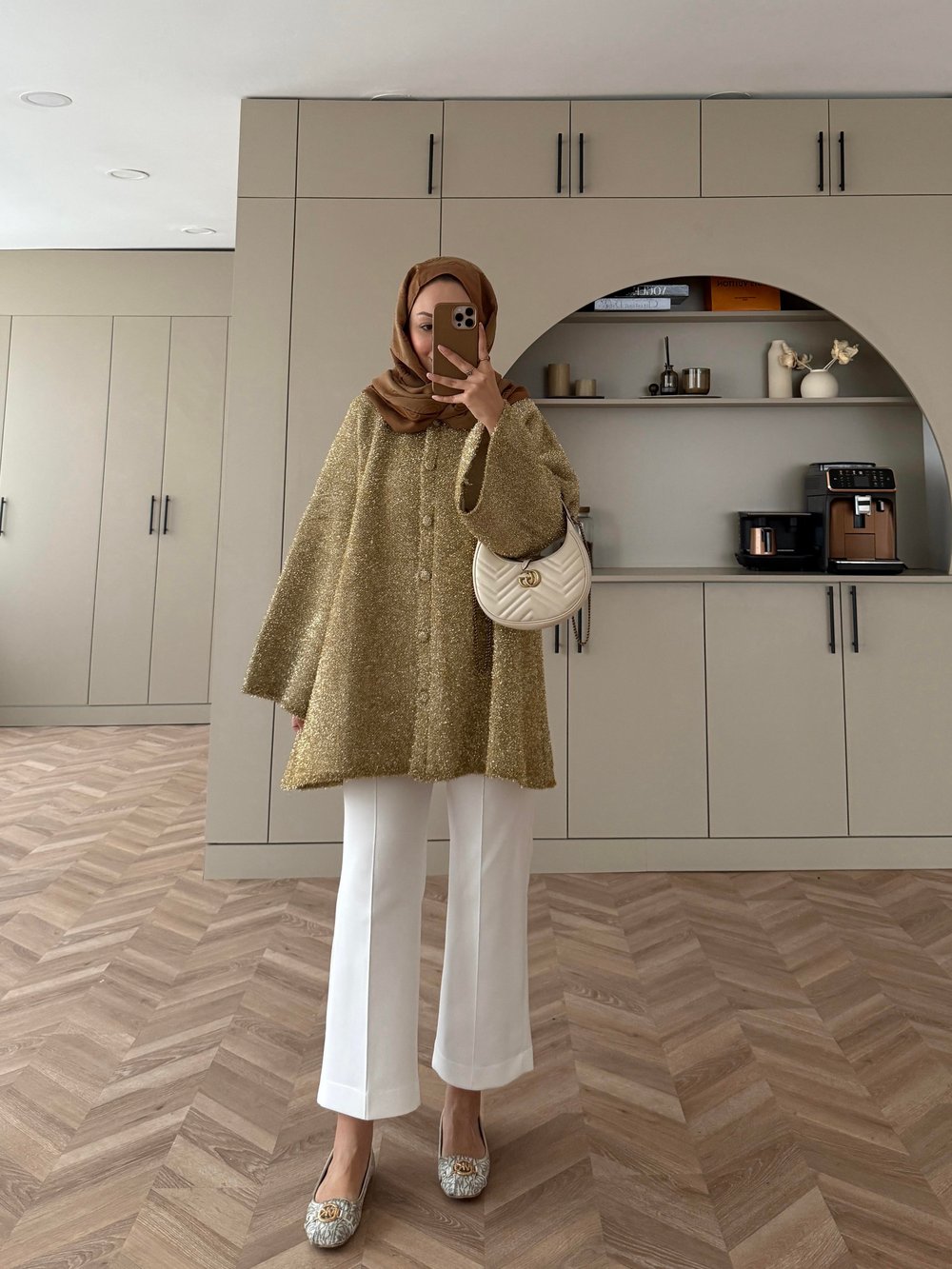 Kapüşonlu Simli Hırka Gold