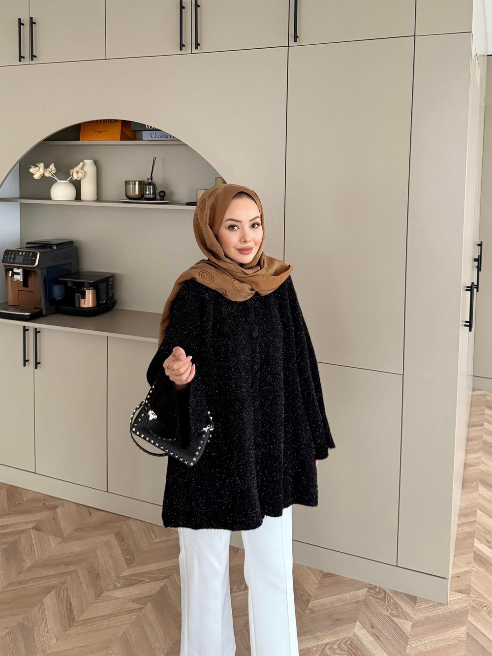 Kapüşonlu Simli Hırka Siyah