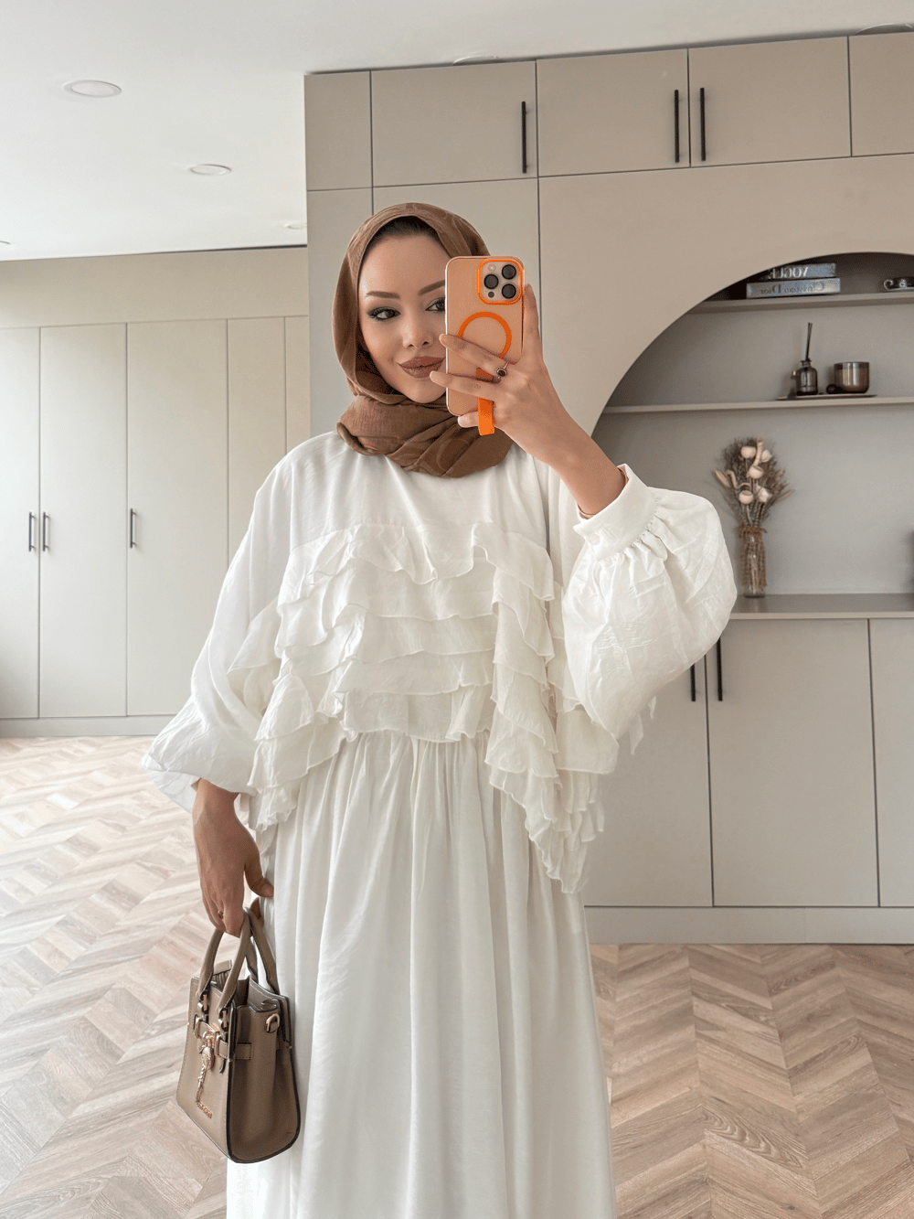 Kave Fırfırlı Etekli Takım Ekru (5711)