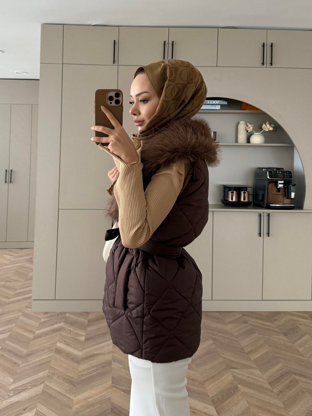 Kürk Detaylı Kapitone Yelek Kahve