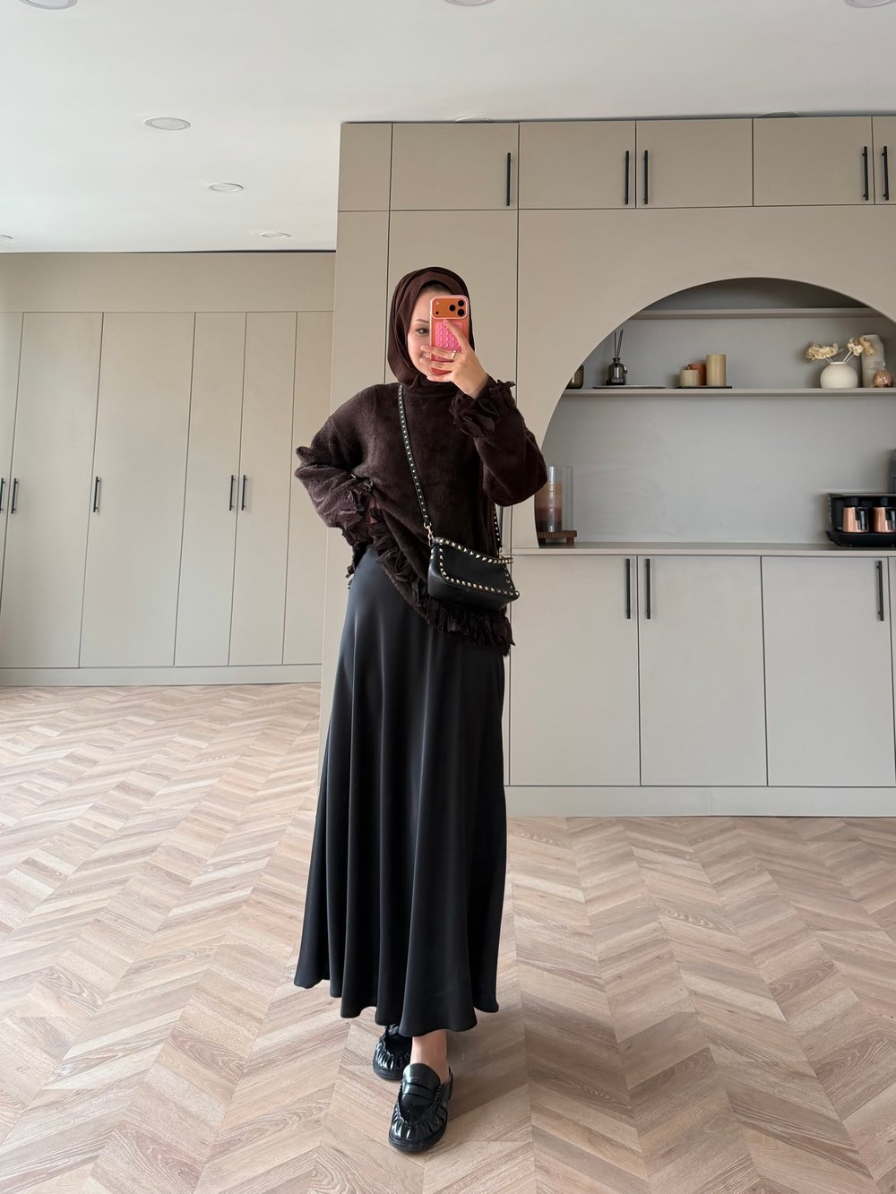 Leyda Kloş Kesim Saten Etek Siyah