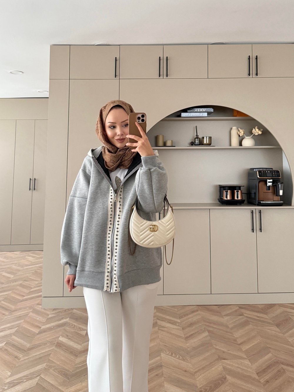 Maddo Taşlı Puf Sweat Gri