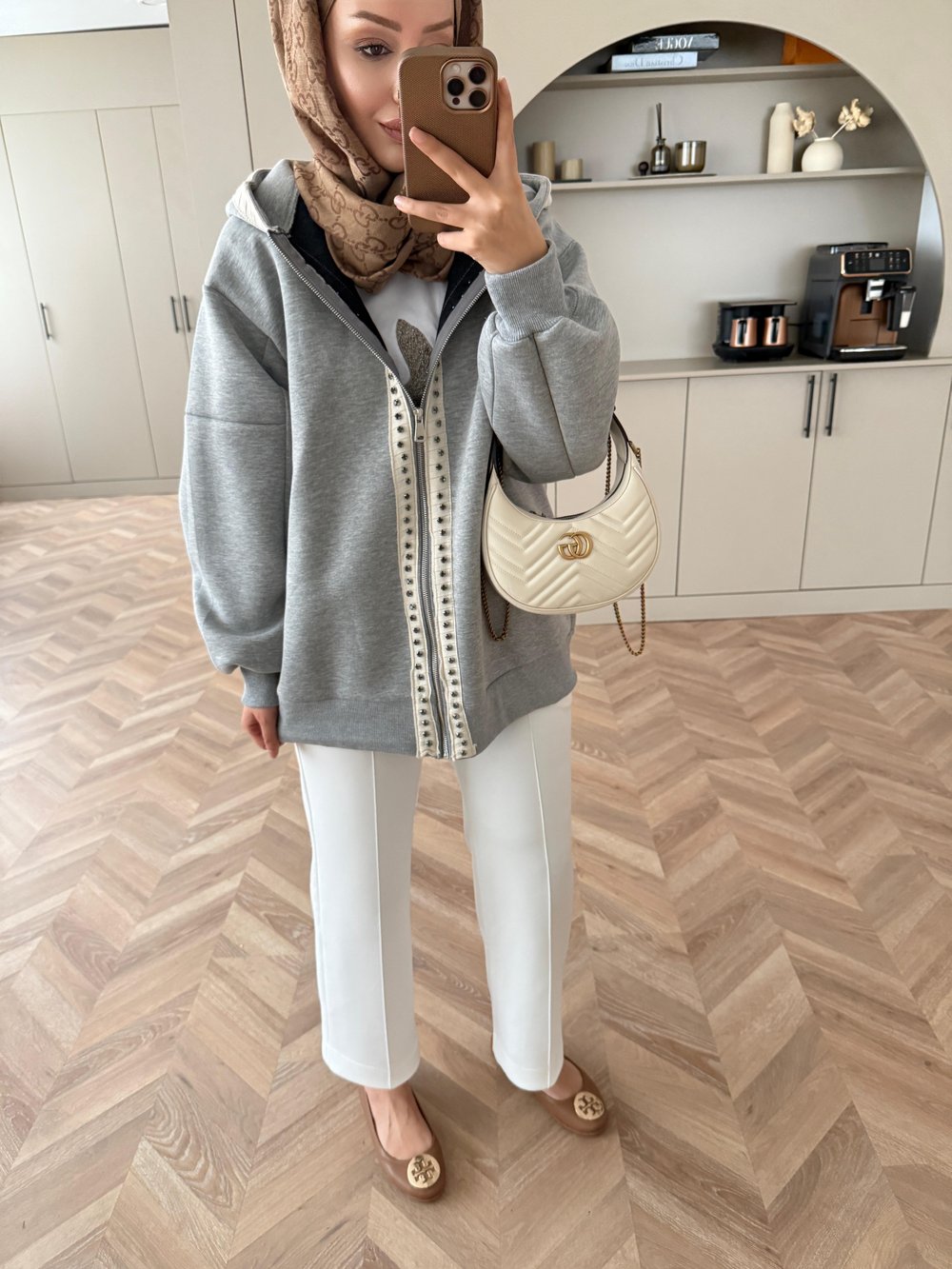 Maddo Taşlı Puf Sweat Gri