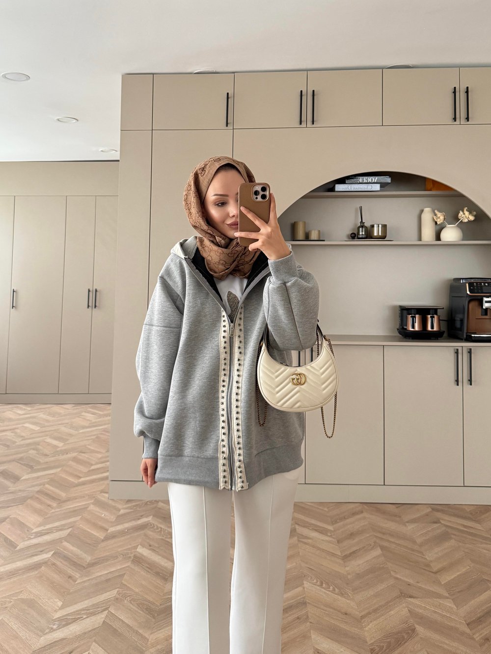 Maddo Taşlı Puf Sweat Gri