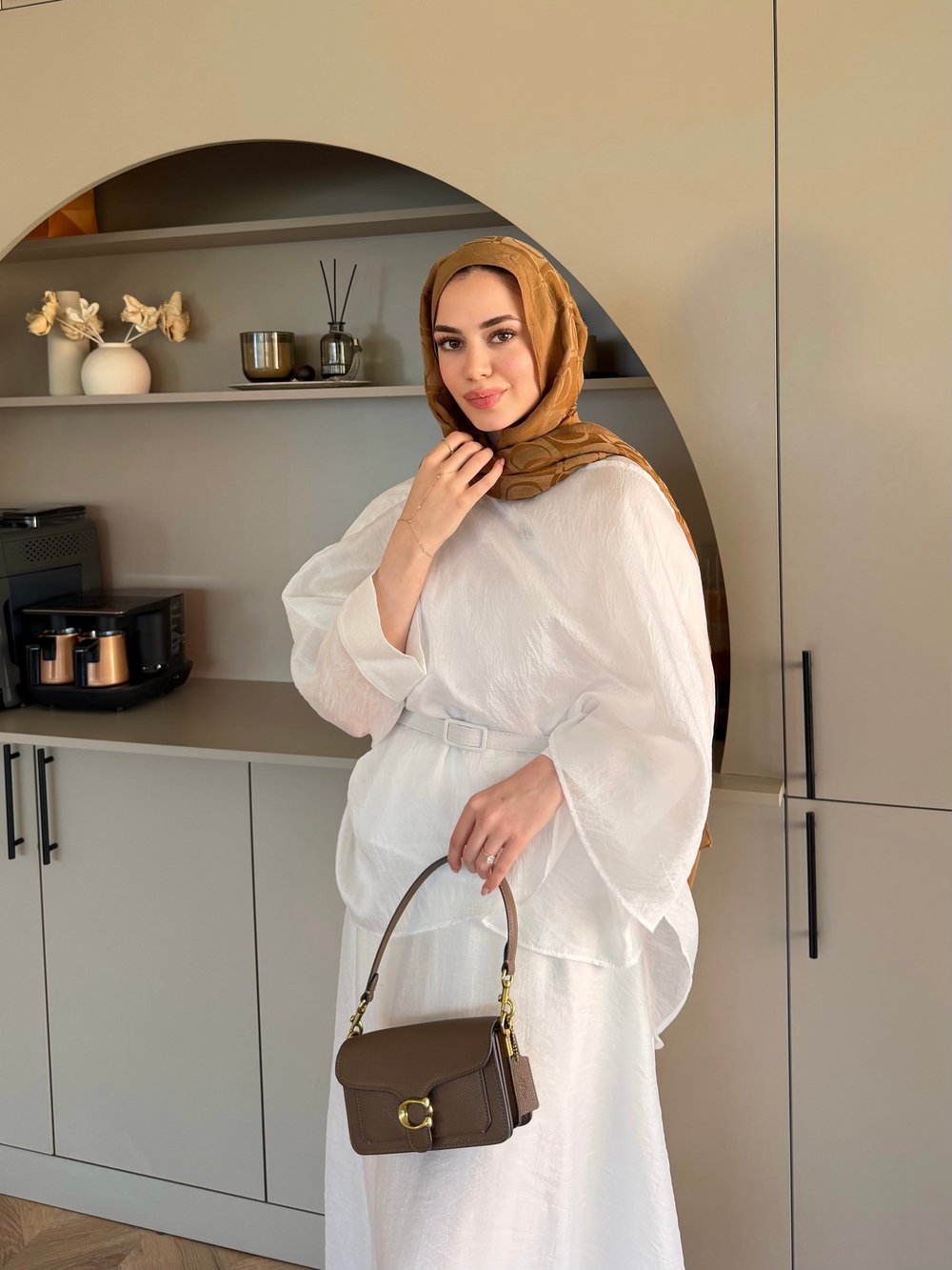 Milano Asimetrik Kesim Etekli Takım Beyaz (3031)