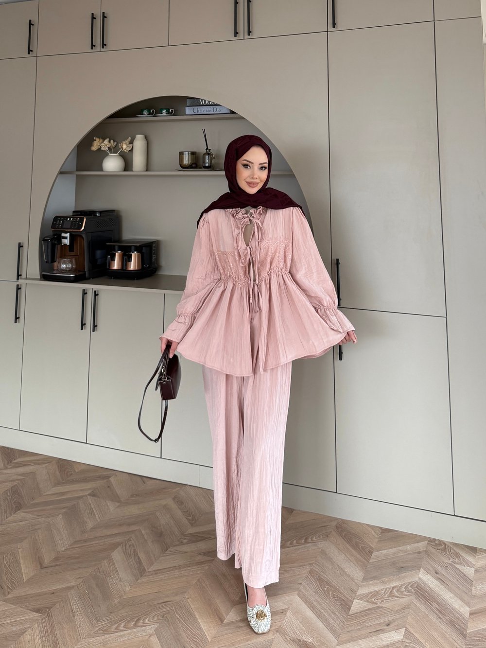 Nada Dantel Detaylı Pantolonlu Takım Pembe (2023)