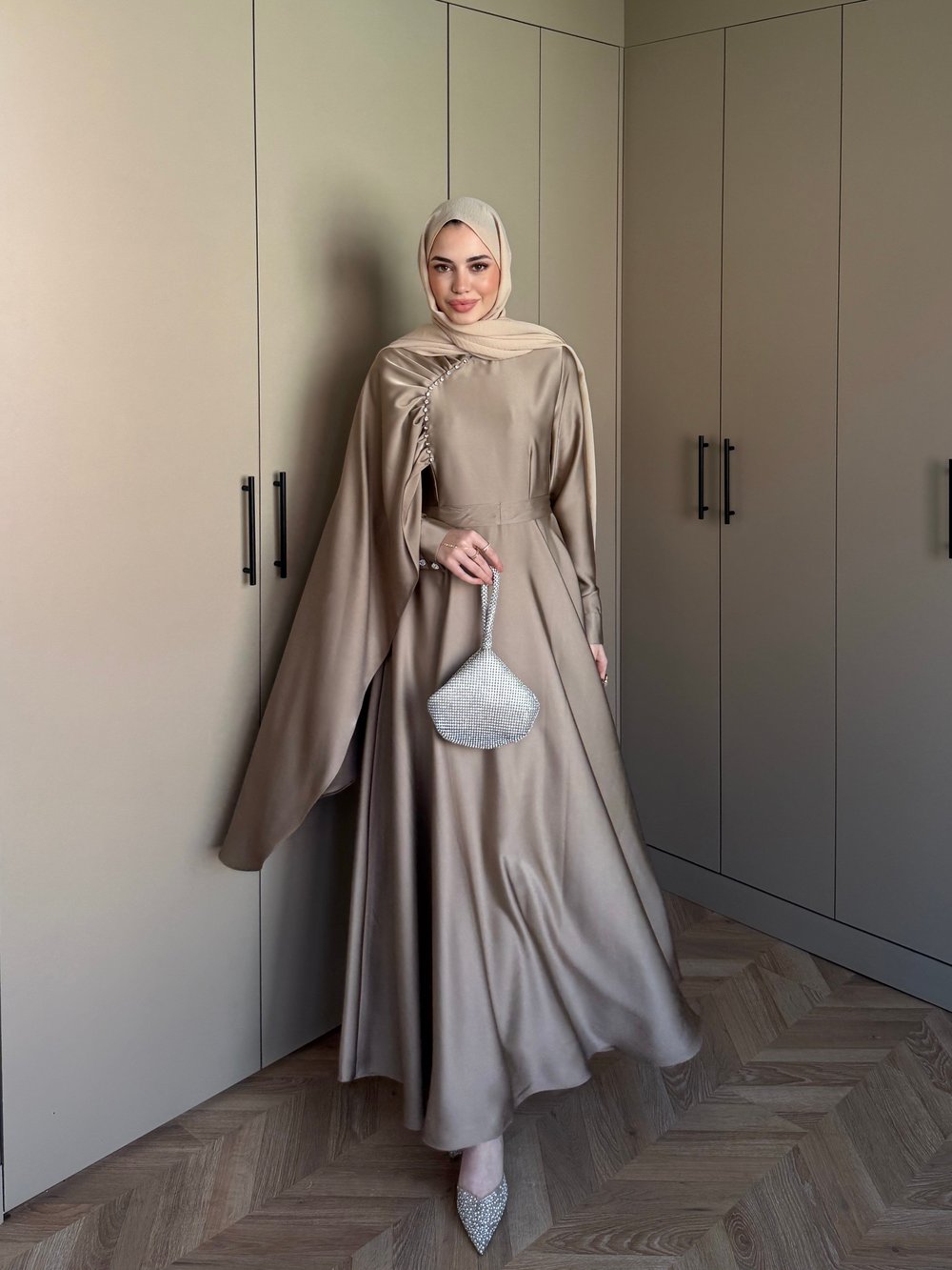 Nalia Şal Detaylı Saten Elbise Vizon (26079)