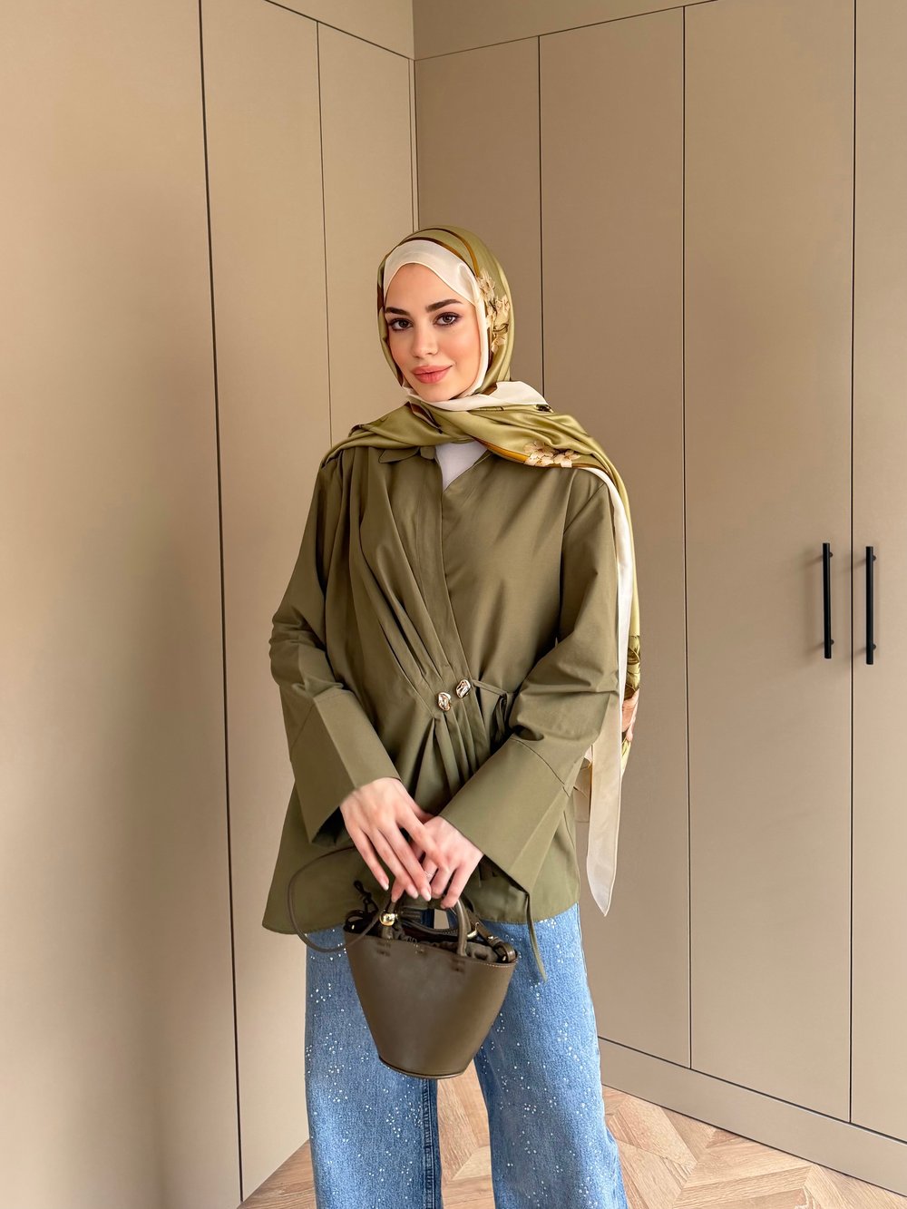 Niva Broş Detaylı Gömlek Haki (4406)