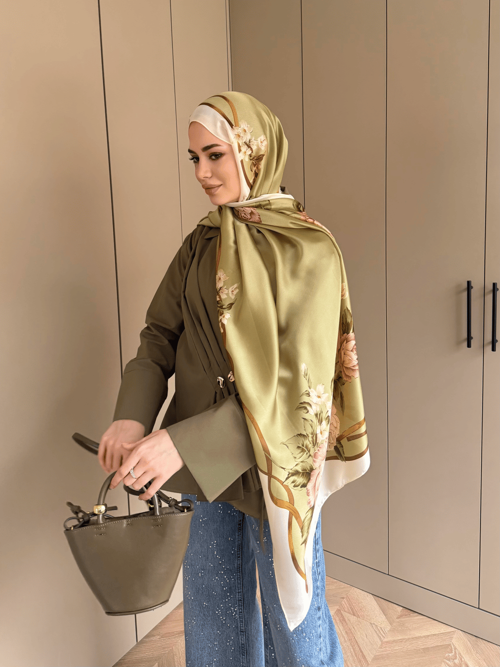 Niva Broş Detaylı Gömlek Haki (4406)