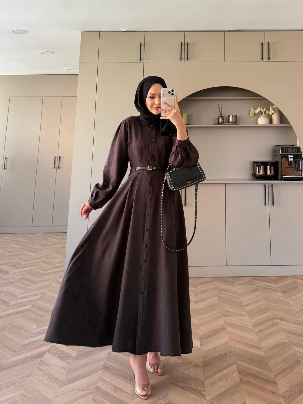 Perla Kemerli Elbise Acı Kahve 