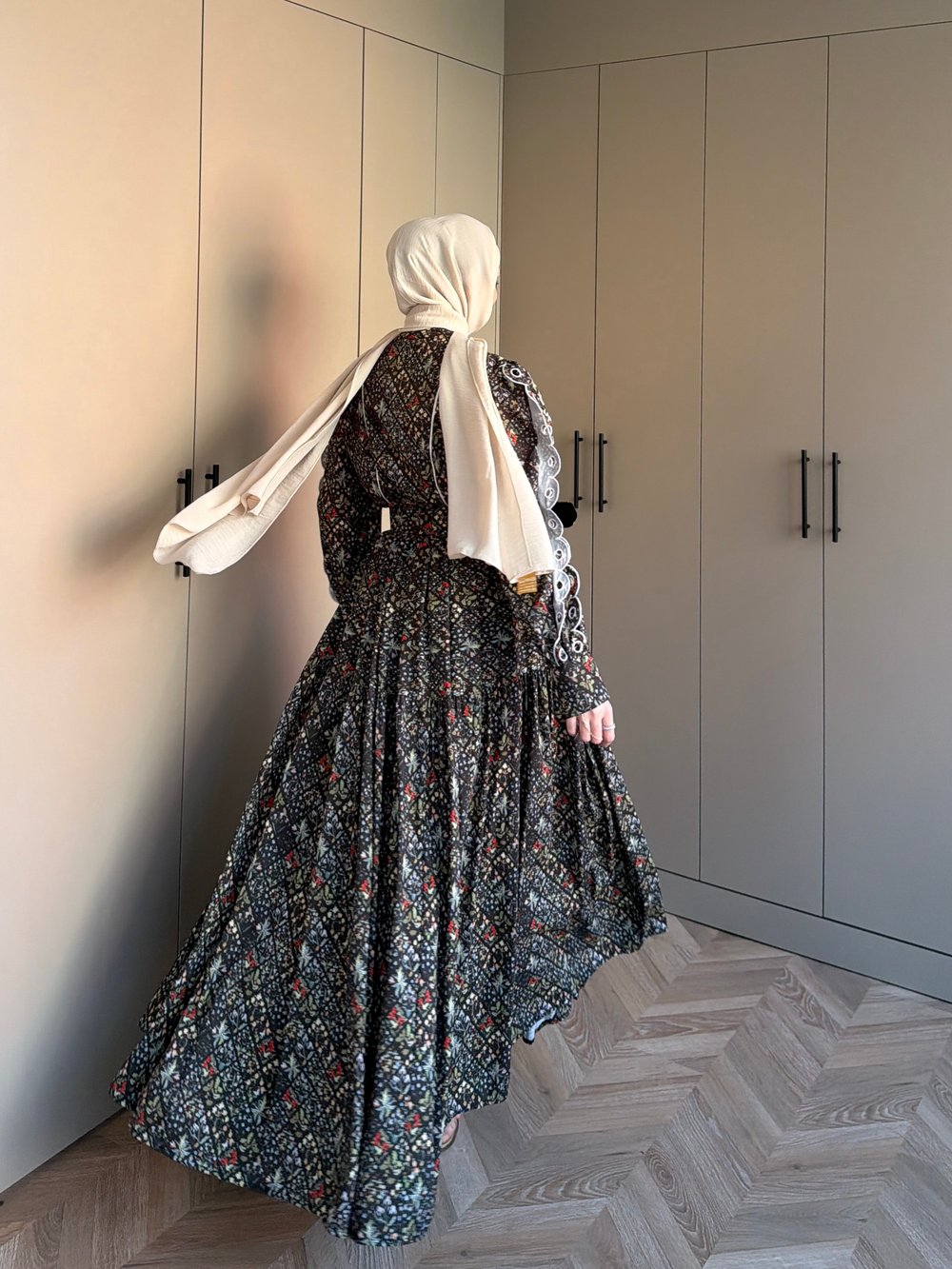Rahel Çiçekli Elbise Siyah (5734)