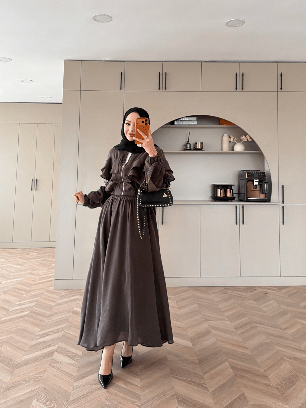 Roxanne Fırfırlı Ceketli Etekli Takım Kahve (2021)