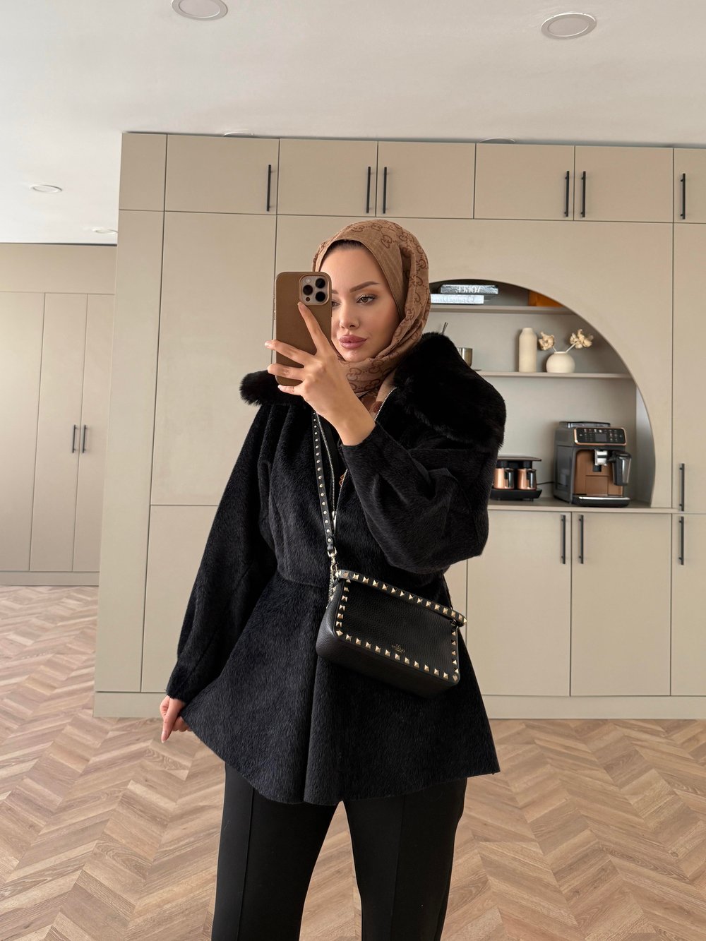 Tegan Kürk Detaylı Ceket/Kaban Siyah