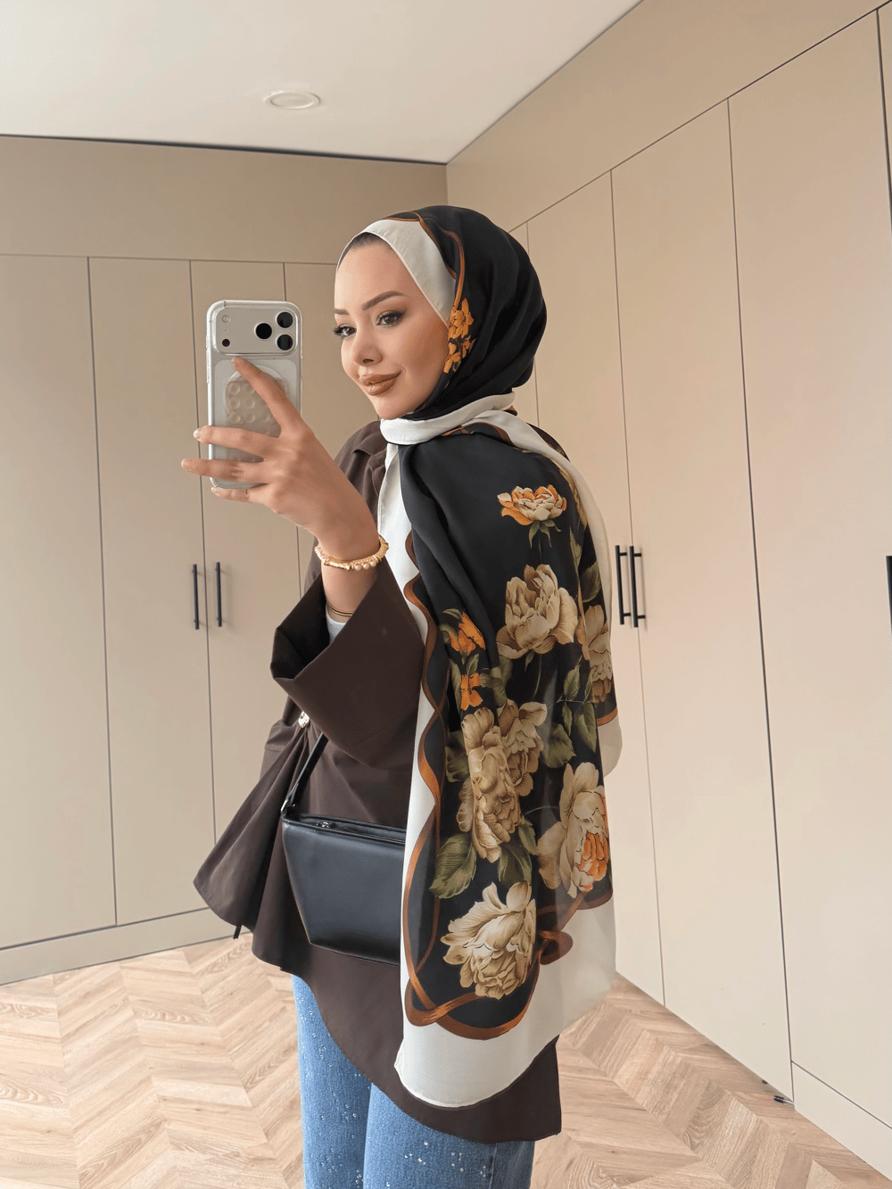 Yasemin Desen Şal Siyah