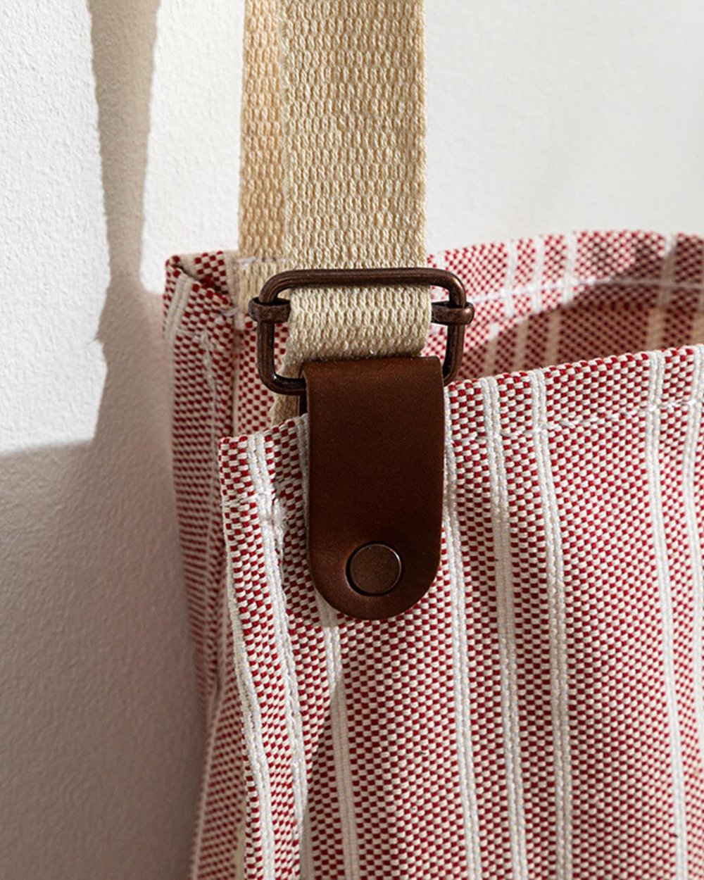 Scratch Line Cotton With Pocket Kitchen Apron 75x58 cm Red