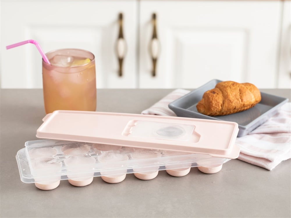 Basic Plastic Capped Ice Mould 26x9 cm Powder