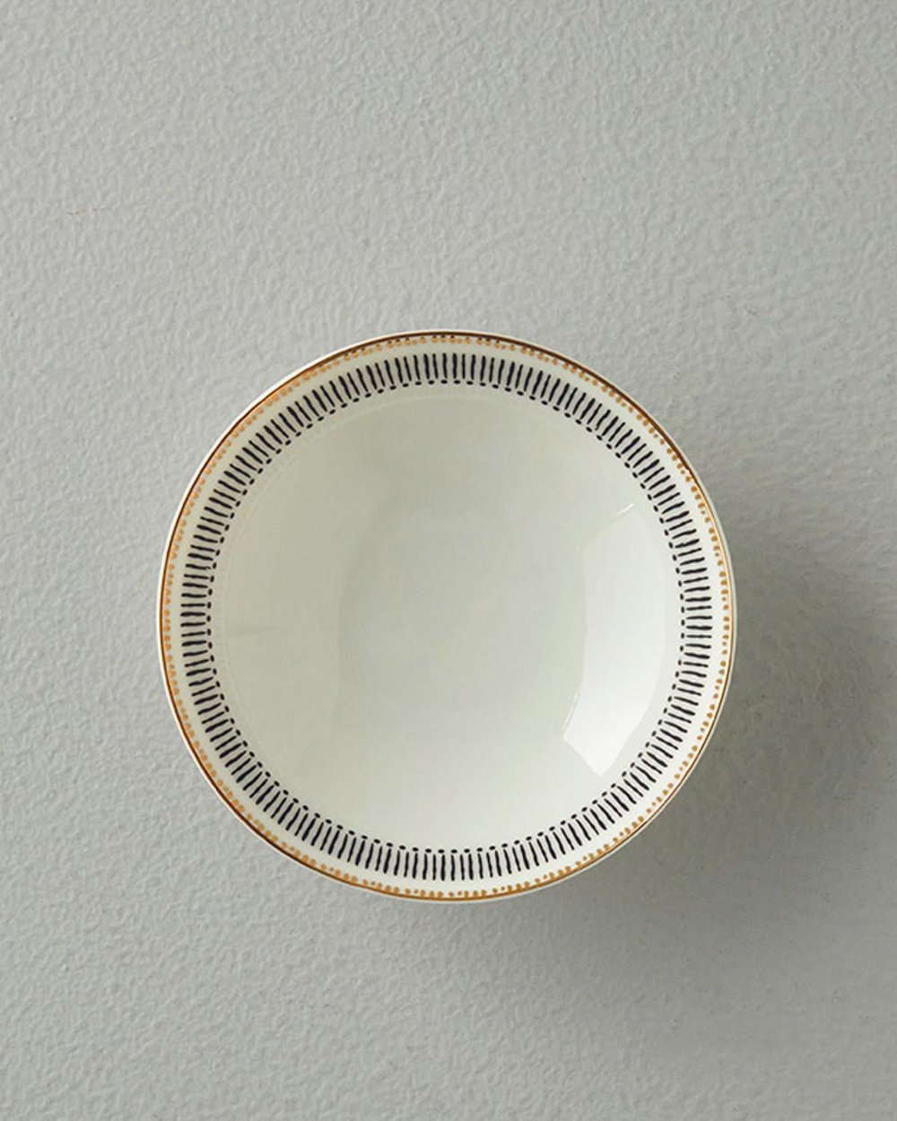 bone porcelain Bowl 15 cm Black