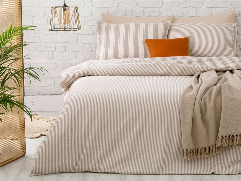 Bumbac pur  Cu ață de bumbac vopsit  King Size  SET LENJERIE DE PAT 240x220 cm Beige