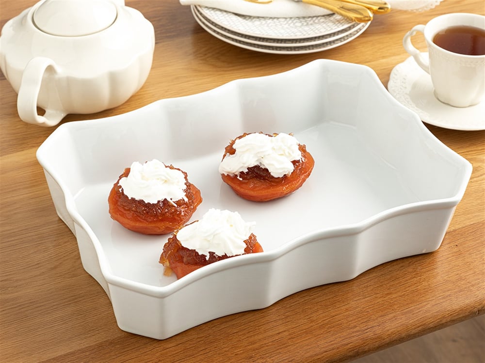 Classy Porcelain Oven Cover 34 cm White
