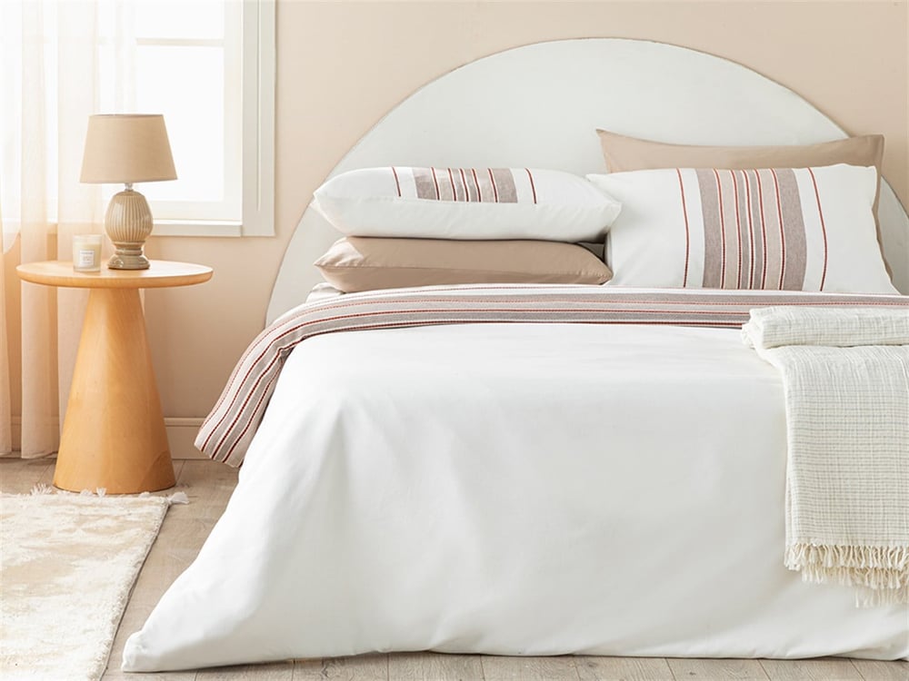 Cosy Lines Cu Fire De Chenille Vopsite Super King Set Lenjerie De Pat 260x220 cm Cafeniu - Cărămiz