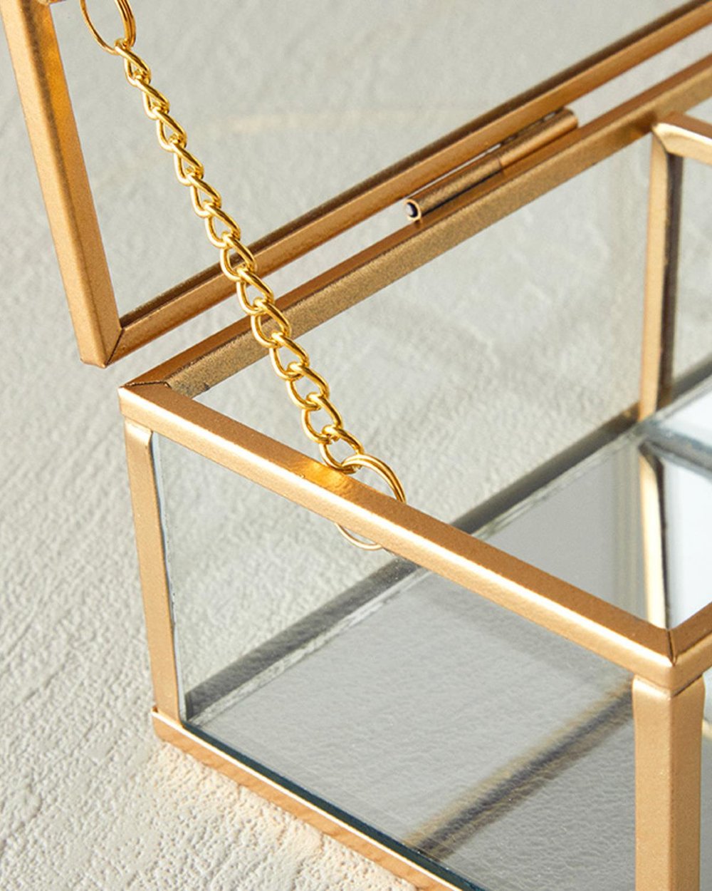 Glossy Glass With Sections Jewelry Box Gold