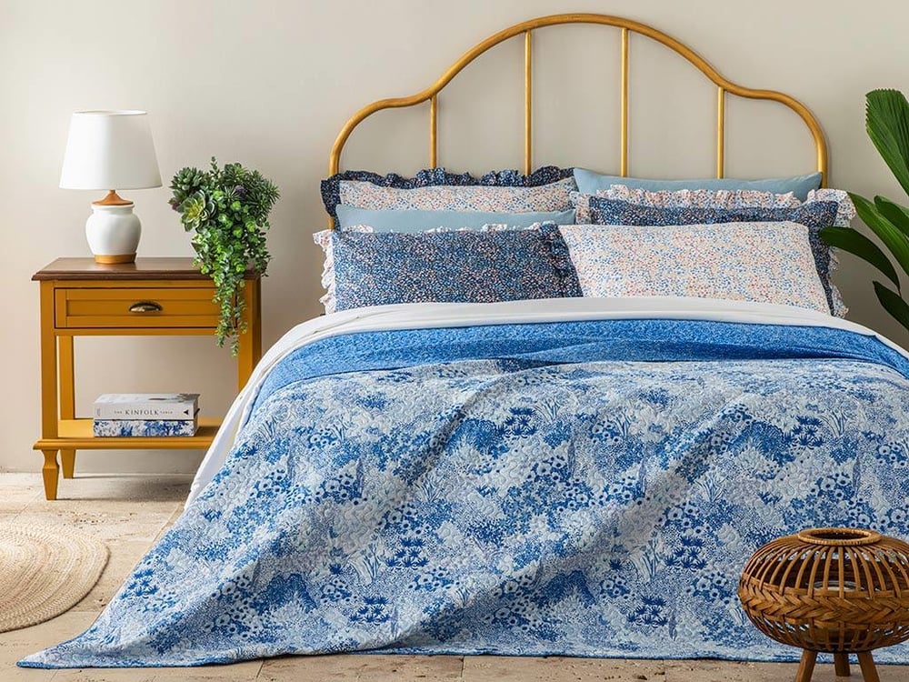 Cuvertura pat reversibila pentru doua persoane, Peaceful Garden, poliester, 200x220 cm, bleu