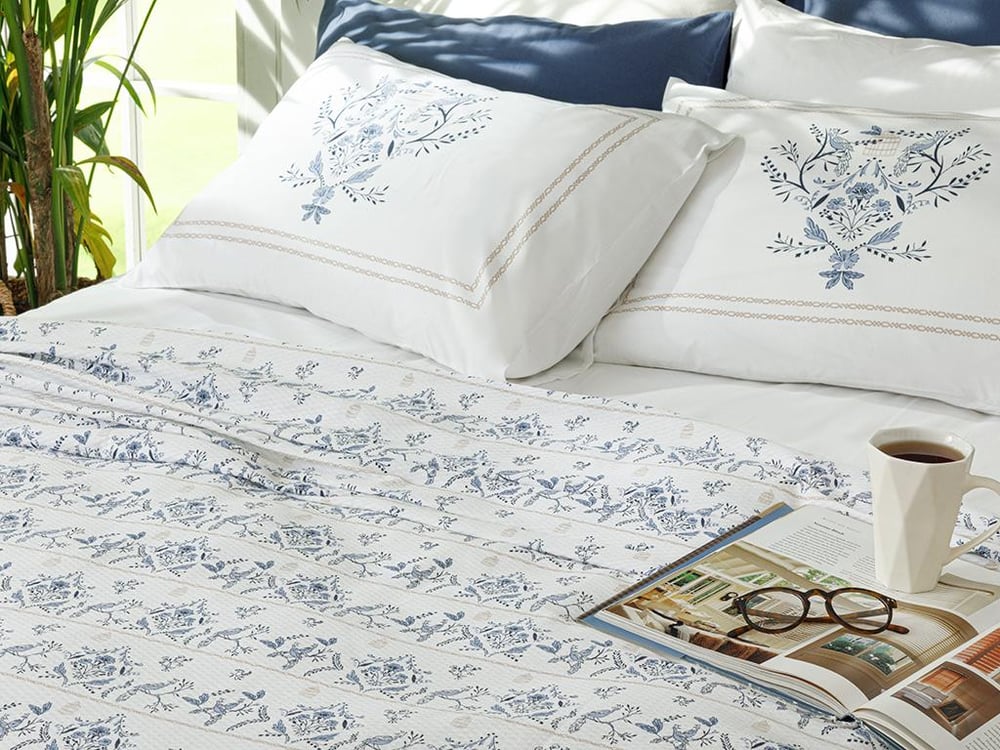 Dream Garden  Cu imprimeu Meniu mare  SET CUVERTURĂ 220x240 cm Albastru