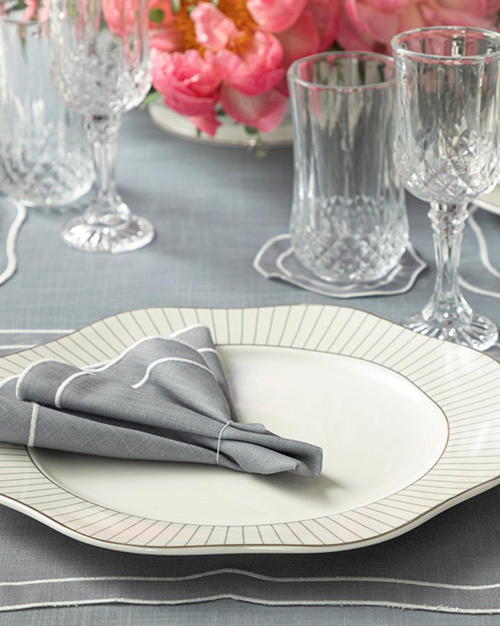 Grace New Bone Underplate 31 cm White-Gray